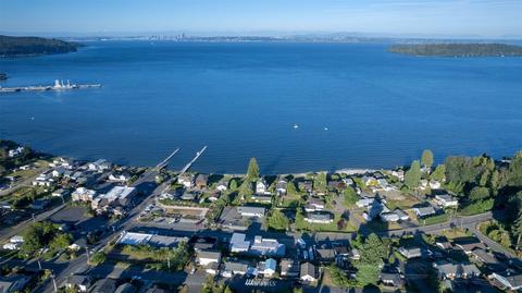 7809 E Maple St, Port Orchard, WA 98366 photo 32