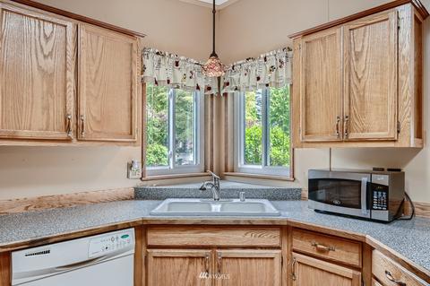 20618 31st Dr SE, Bothell, WA 98012 photo 11