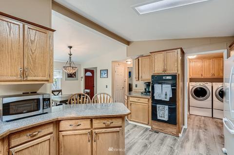 20618 31st Dr SE, Bothell, WA 98012 photo 10