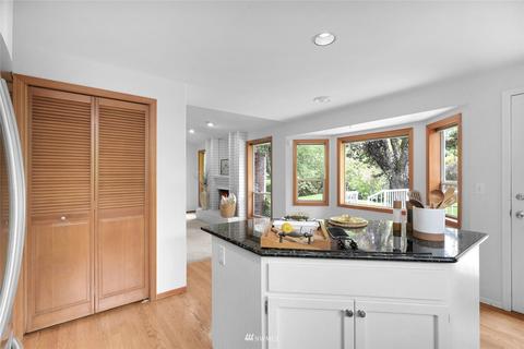 18203 Bellflower Rd, Bothell, WA 98012 photo 17