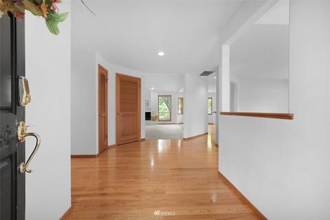 18203 Bellflower Rd, Bothell, WA 98012 photo 5