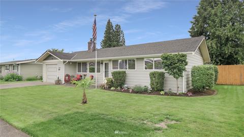 1136 Harding St, Enumclaw, WA 98022 photo 3
