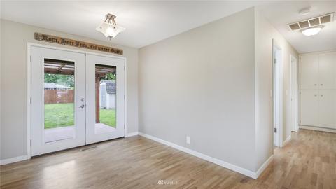 1136 Harding St, Enumclaw, WA 98022 photo 14