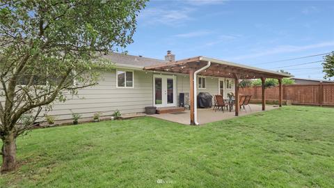 1136 Harding St, Enumclaw, WA 98022 photo 5