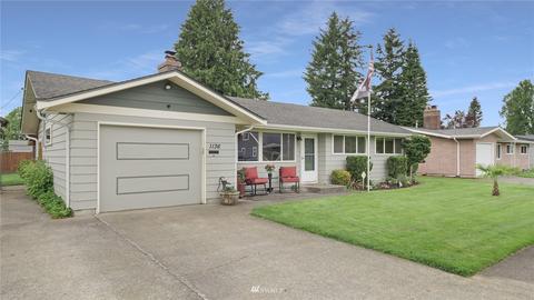 1136 Harding St, Enumclaw, WA 98022 photo 2