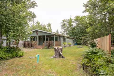742 Chenois Ave NE, Ocean Shores, WA 98569