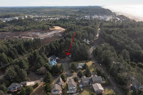 8 Opal Ct, Pacific Beach, WA 98571 photo 4