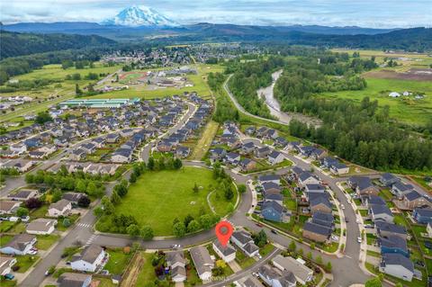 1107 Colorossi Cir NW, Orting, WA 98360 photo 2