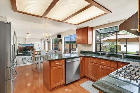 813 89th St SE, Everett, WA 98208 photo 3