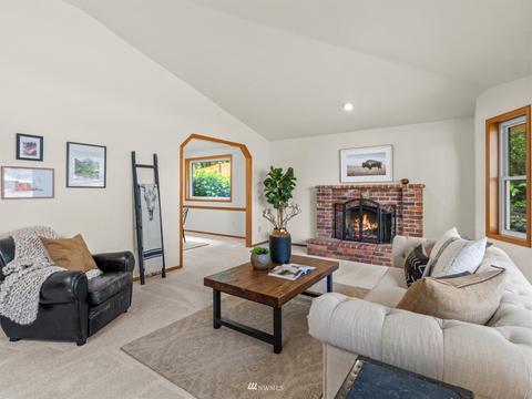 313 Keach Loop, Steilacoom, WA 98388 photo 5