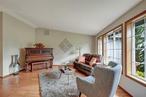 15113 61st St E, Sumner, WA 98390 photo 3