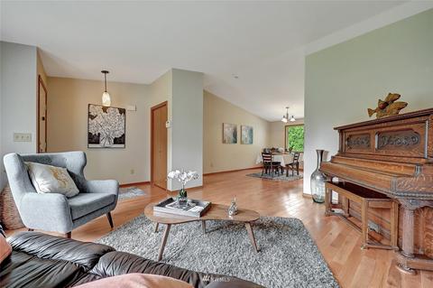 15113 61st St E, Sumner, WA 98390 photo 5