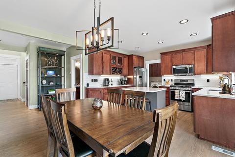 1877 Shanon Ln, Enumclaw, WA 98022 photo 11