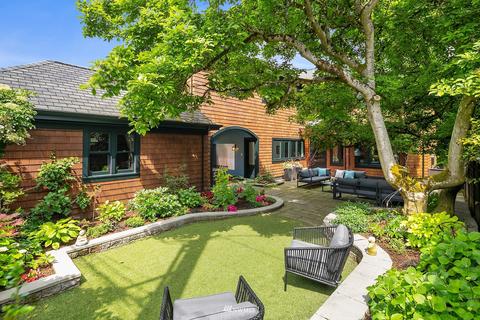 1823 38th Ave E, Seattle, WA 98112 photo 34