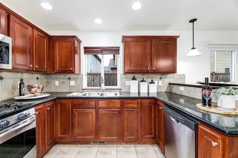 131 197th St SW, Bothell, WA 98012 photo 9