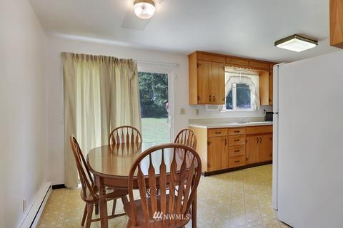 140 175th St E, Spanaway, WA 98387 photo 4