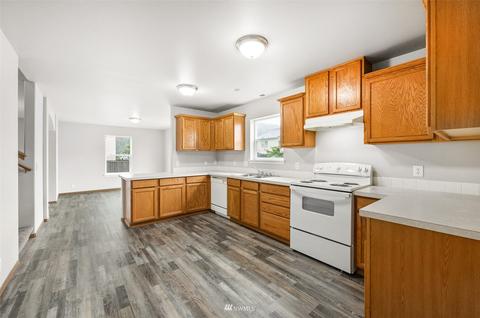 202 Lawson Ct NE, Orting, WA 98360 photo 13