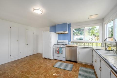 1502 Cedar St, Everett, WA 98201 photo 13