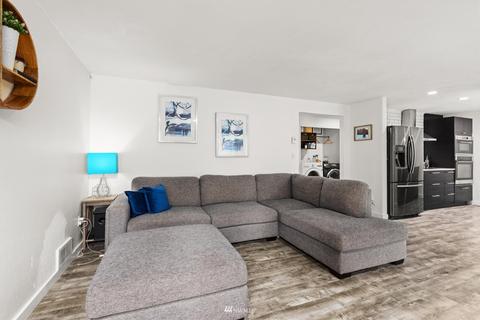 820 E Cady Rd #D104, Everett, WA 98203 photo 9