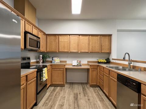 14915 38th Dr SE #1017, Bothell, WA 98012 photo 4