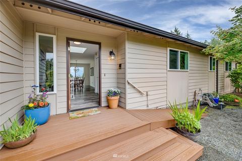 3219 Wave Dr, Everett, WA 98203 photo 3