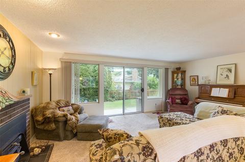 285 Dungeness Mdws, Sequim, WA 98382 photo 3