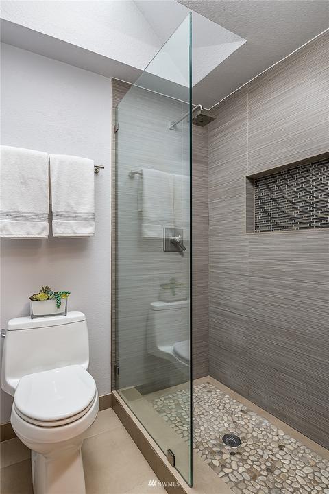 22305 19th Ave SE, Bothell, WA 98021 photo 22