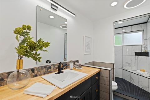 107 222nd St SW, Bothell, WA 98021 photo 14