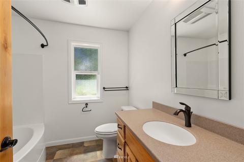 120 Iris Ln, Winlock, WA 98596 photo 24