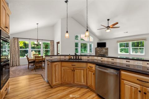 120 Iris Ln, Winlock, WA 98596 photo 13