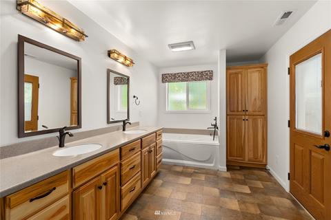 120 Iris Ln, Winlock, WA 98596 photo 19