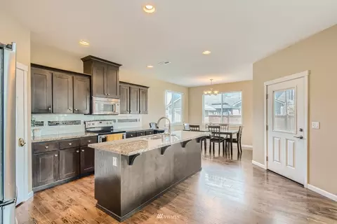906 Boatman Ave NW, Orting, WA 98360 photo 8