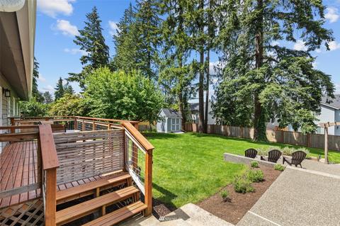 8852 NE 203rd Pl, Bothell, WA 98011 photo 34