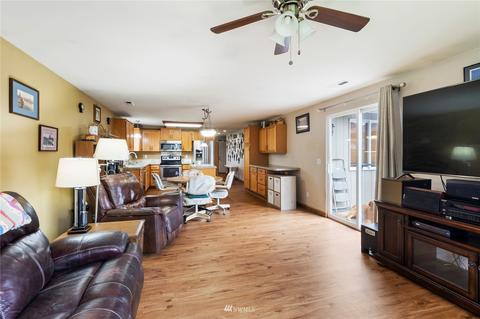 304 Williams Blvd NW, Orting, WA 98360 photo 13