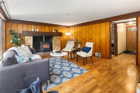 7326 Wright Ave SW, Seattle, WA 98136 photo 3