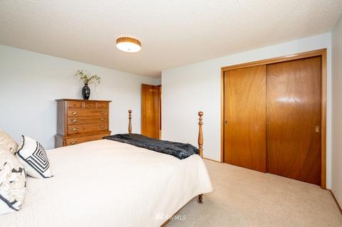 24208 SE 448th St, Enumclaw, WA 98022 photo 11