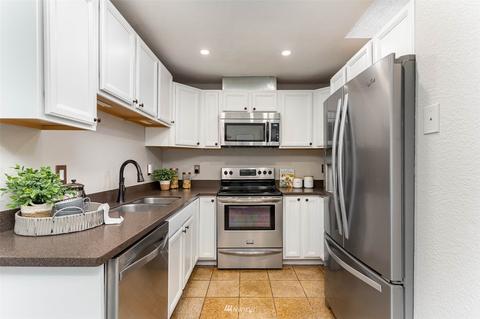 18120 19th Dr SE, Bothell, WA 98012 photo 11