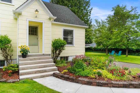 2246 Mchugh Ave, Enumclaw, WA 98022 photo 2