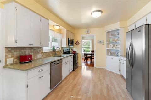 2246 Mchugh Ave, Enumclaw, WA 98022 photo 16