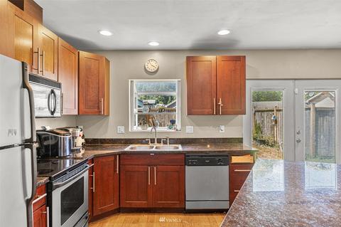 4216 Rucker Ave, Everett, WA 98203 photo 4