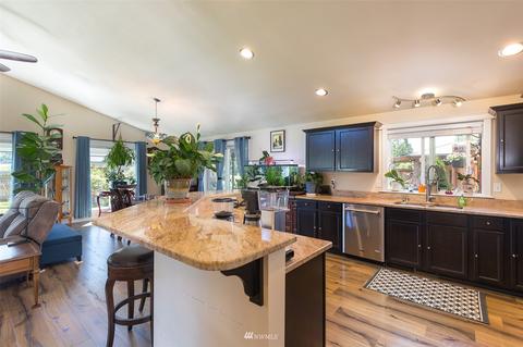 74 Tozzer Ln, Sequim, WA 98382 photo 9