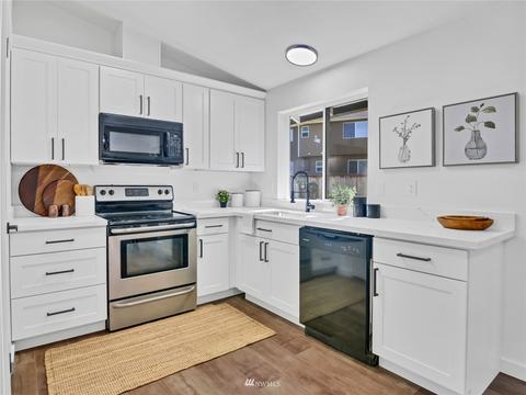 7730 Grant Dr, Everett, WA 98203 photo 6