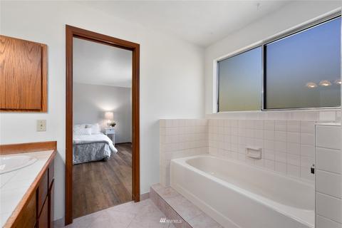 813 226th St SE, Bothell, WA 98021 photo 18