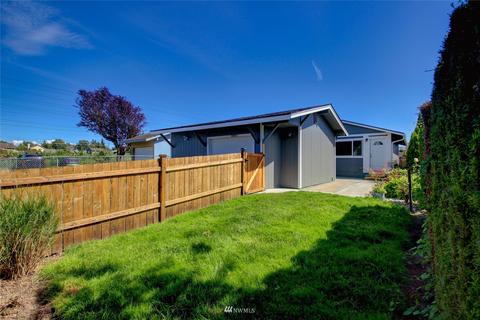 8802 14th St NE, Lake Stevens, WA 98258