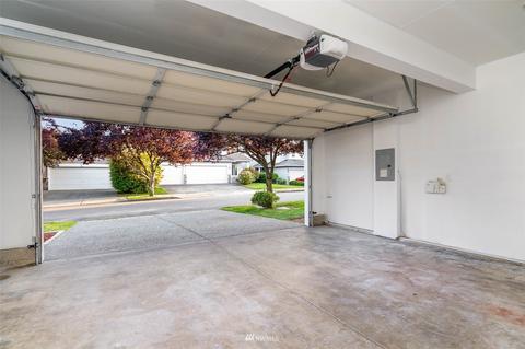 18703 10th Ave SE, Bothell, WA 98012 photo 23