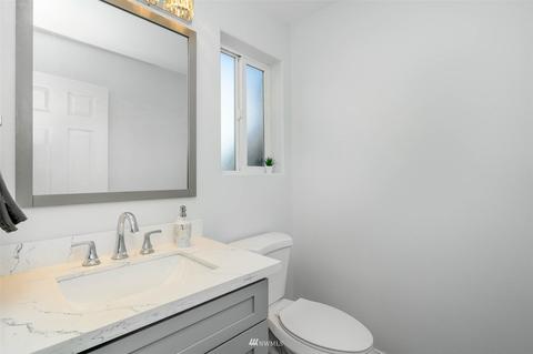18703 10th Ave SE, Bothell, WA 98012 photo 13