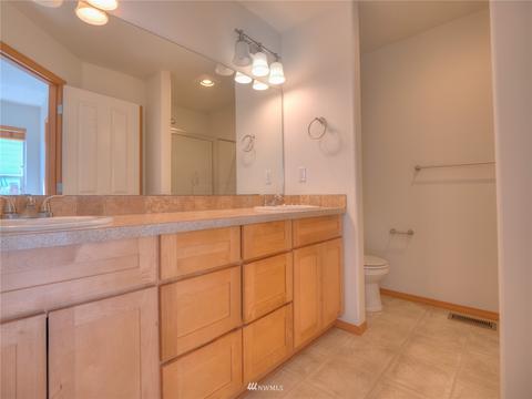 243 Riggs Dr E, Enumclaw, WA 98022 photo 13