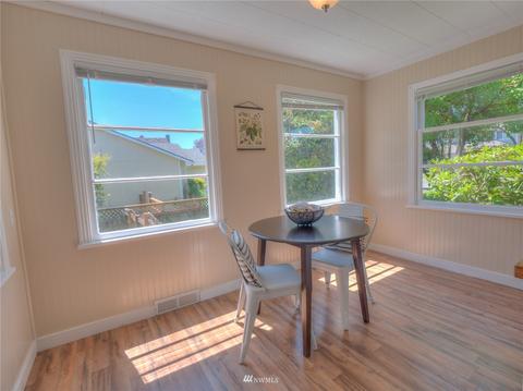 3129 Porter St, Enumclaw, WA 98022 photo 13