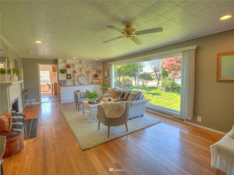 3129 Porter St, Enumclaw, WA 98022 photo 4