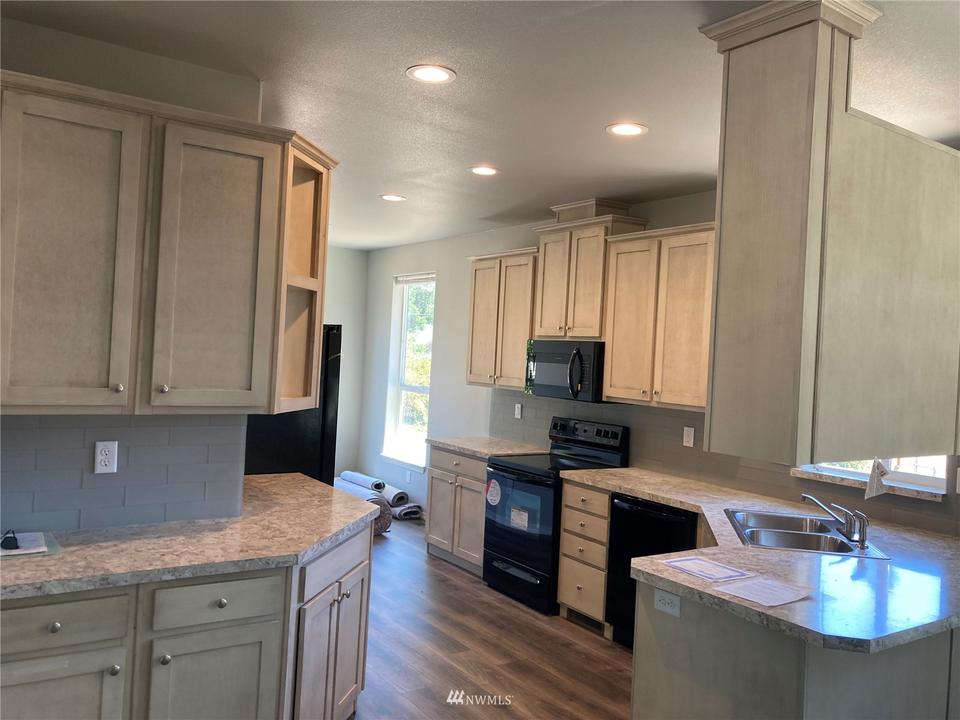  27416 U St, Ocean Park, WA 98640 photo 5